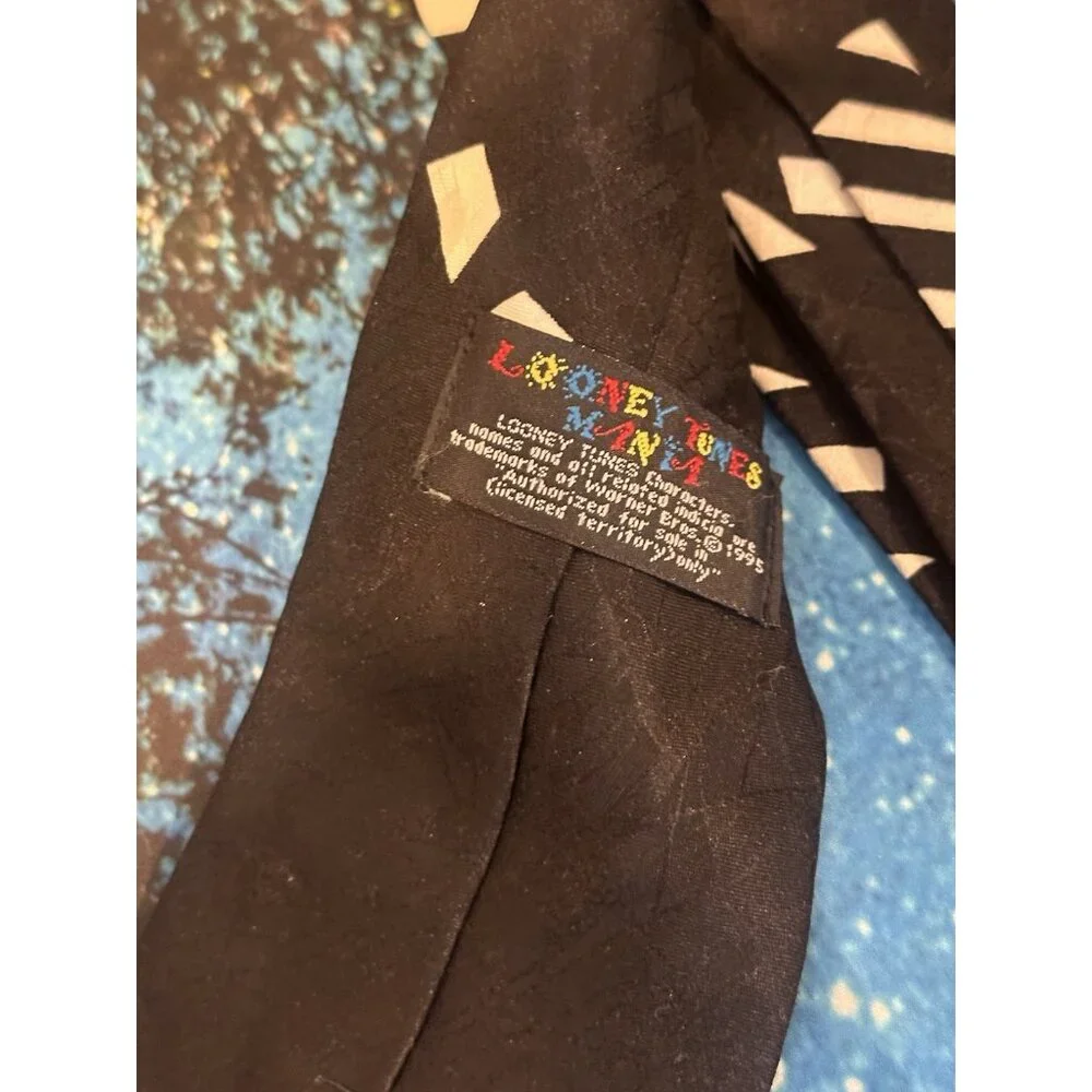 Vintage Looney Tunes‎ Ties Lot Of 2